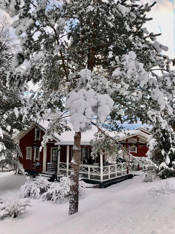 Himalayan Cabin Inkoo Exterior photo